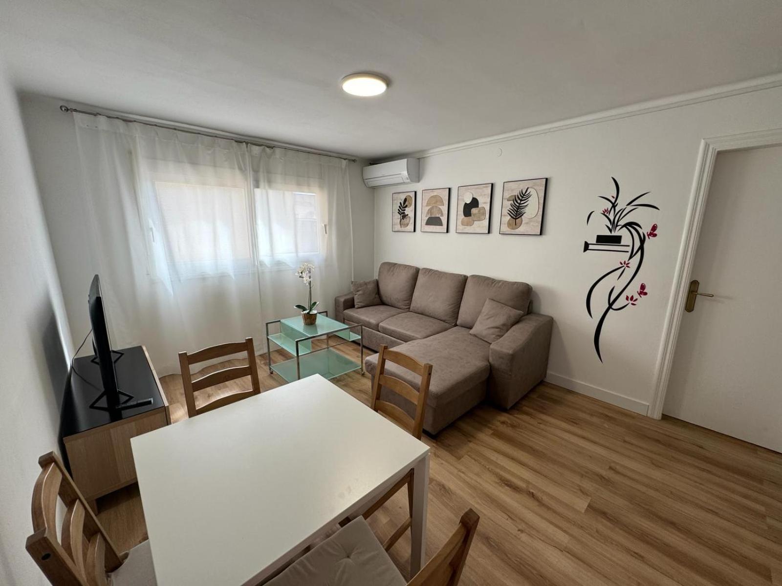 Acogedor Apartamento A 50 Metros Del Mar 坎布里尔斯 外观 照片